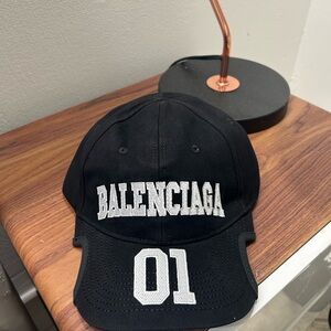 Balenciaga Sports Black Baseball Cap One Size Adjustable Cap